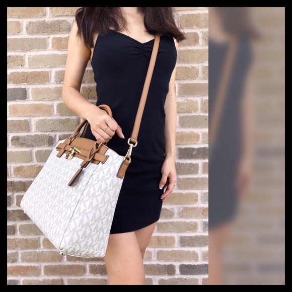 Michael Kors Hamilton Traveler Large Satchel Tote - Picture 5 of 16